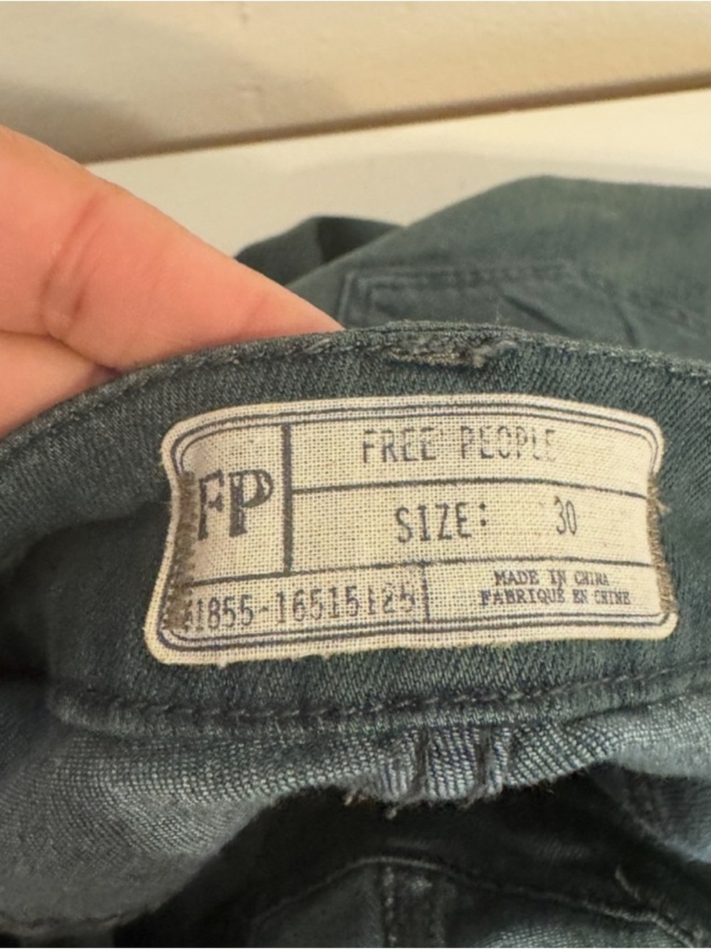 Free People Washed Denim Overall Women Size 30 - Picture 8 of 11